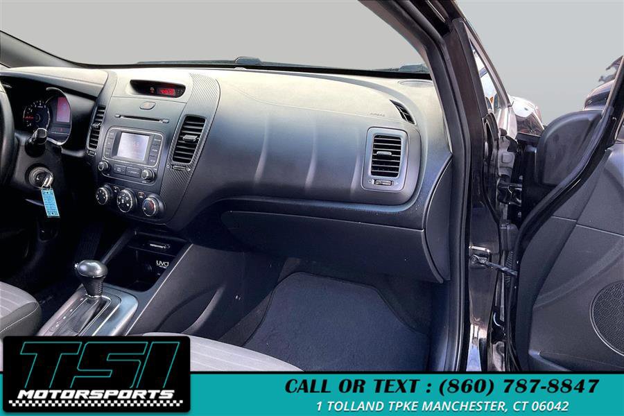 Used 2014 Kia Forte EX image 17