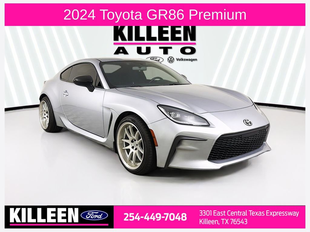 Used 2024 Toyota GR86 Premium image 1