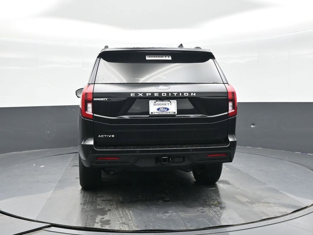 New 2026 Ford Expedition Active image 5
