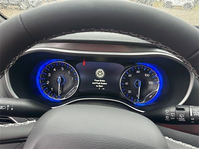 New 2026 Chrysler Pacifica Select w/ S Appearance Package image 21