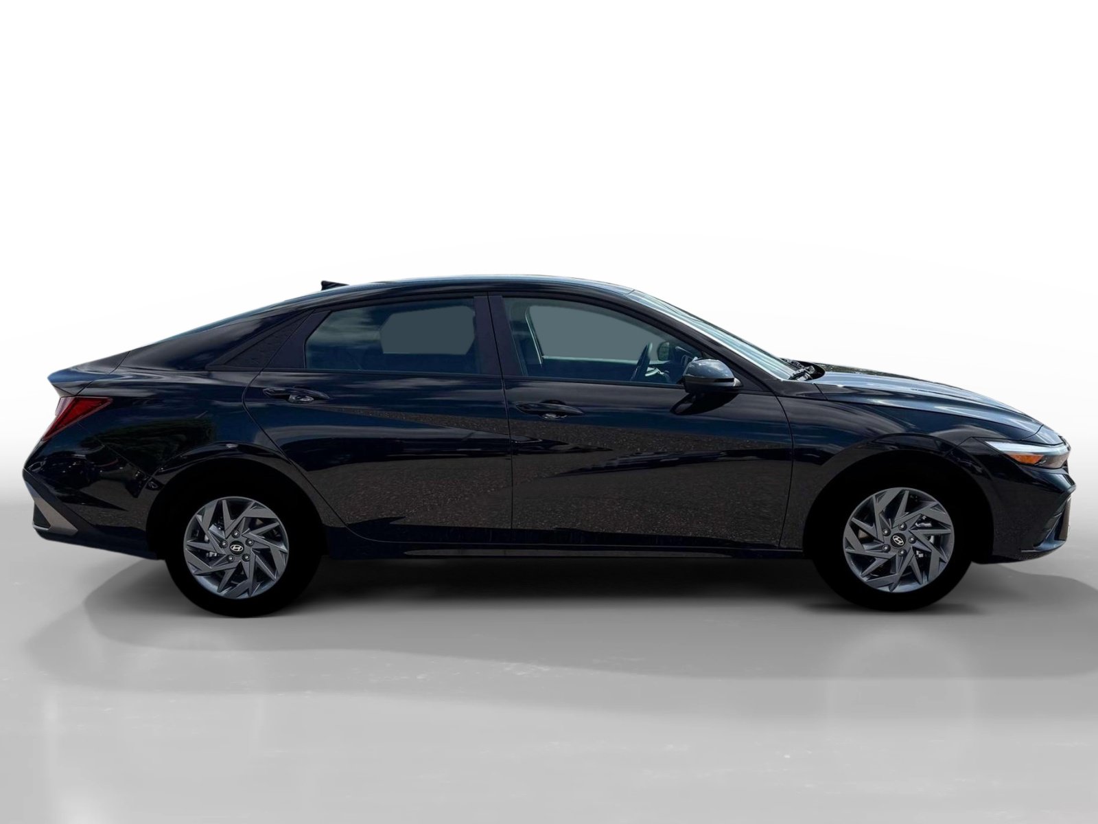 New 2026 Hyundai Elantra Hybrid FWD image 9