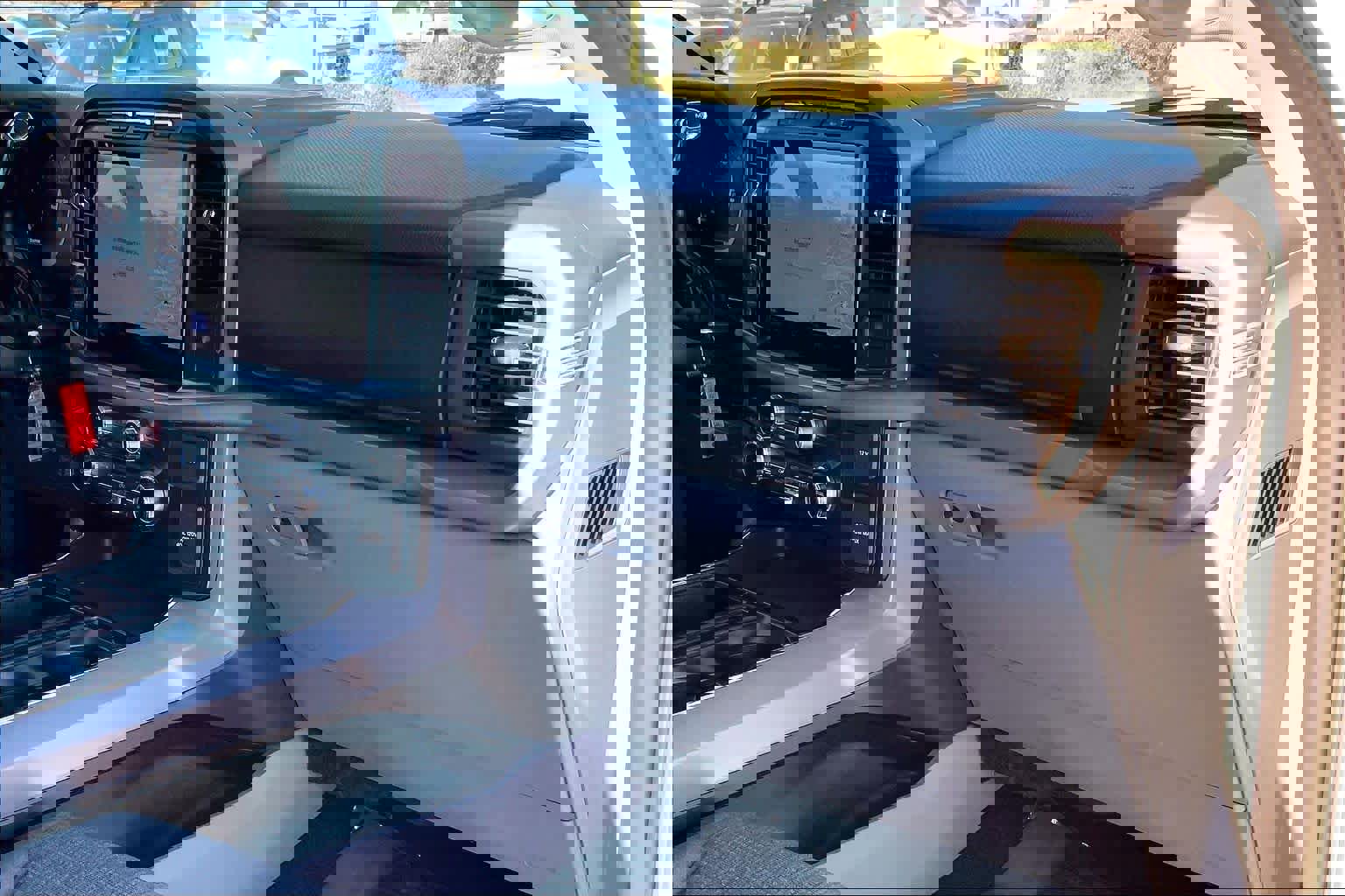 Certified 2024 Ford F150 XLT w/ Mobile Office Package image 17