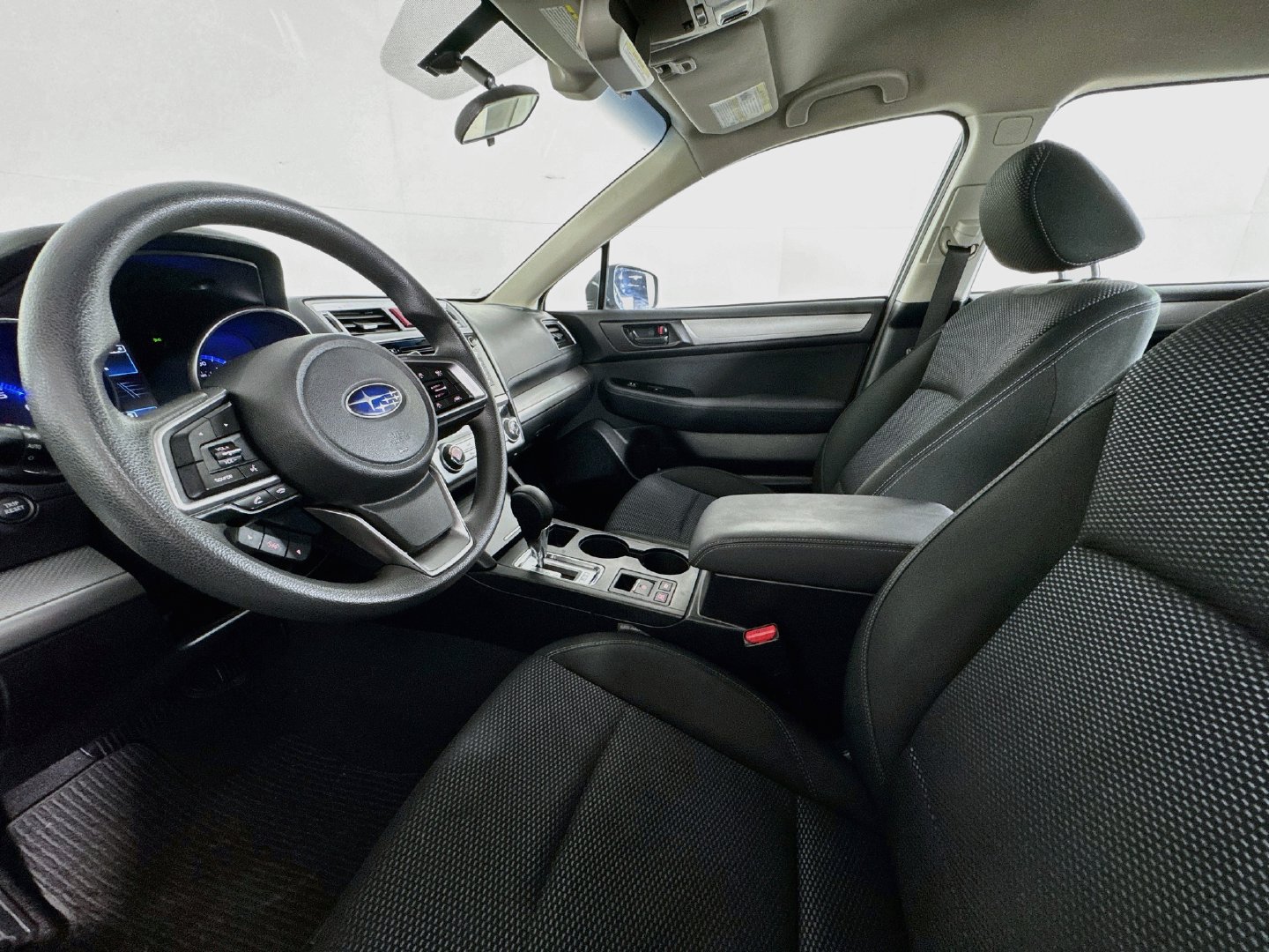 Used 2019 Subaru Outback 2.5i AWD/4WD image 18