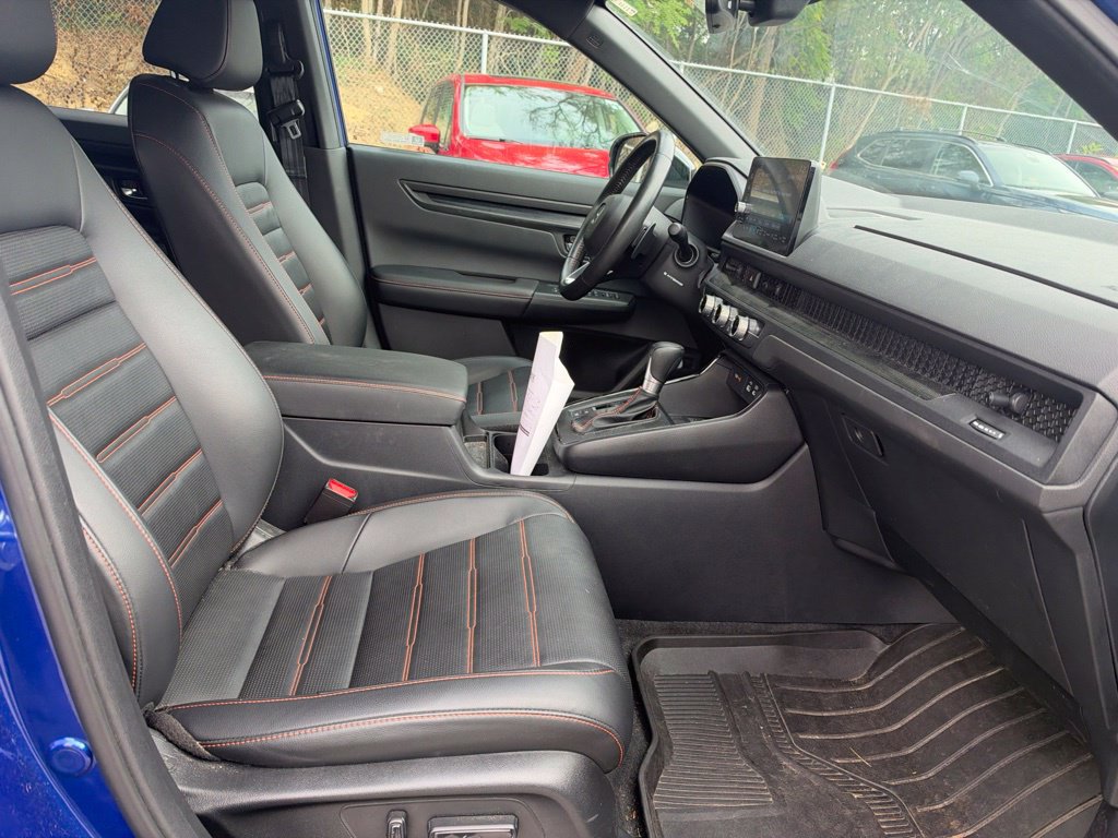 Used 2025 Honda CR-V Sport-L image 13