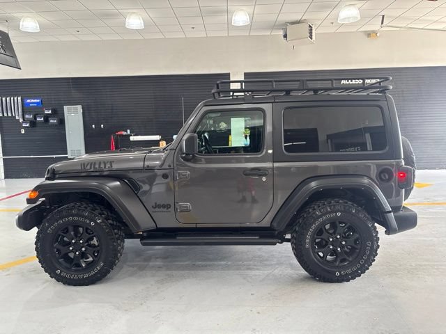 Used 2022 Jeep Wrangler Sport AWD/4WD image 3