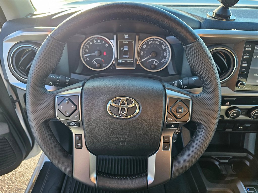 Used 2022 Toyota Tacoma SR5 image 22