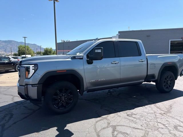 Used 2024 GMC Sierra 3500 AT4 w/ AT4 Premium Plus Package AWD/4WD image 14
