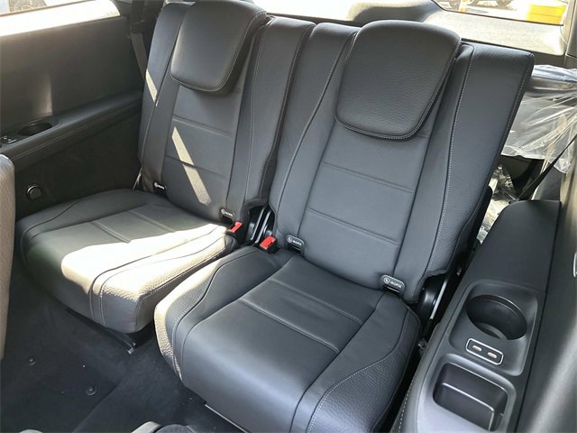 New 2026 Mercedes-Benz GLS 450 4MATIC image 9