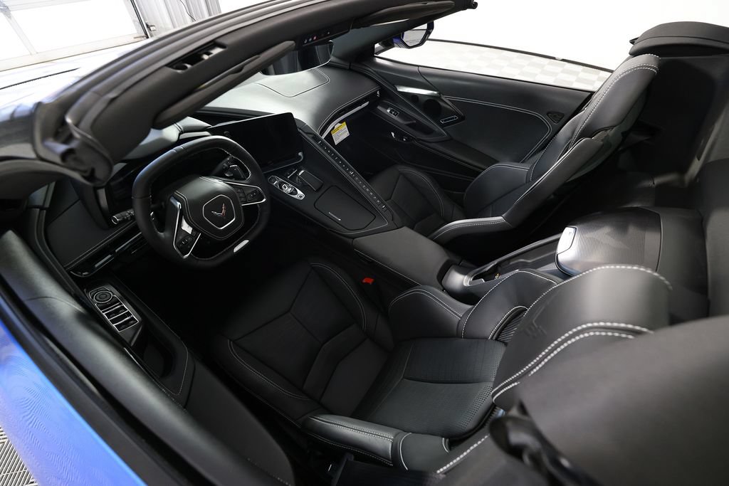 Used 2025 Chevrolet Corvette E-Ray w/ Stealth Interior Trim Package AWD/4WD image 12