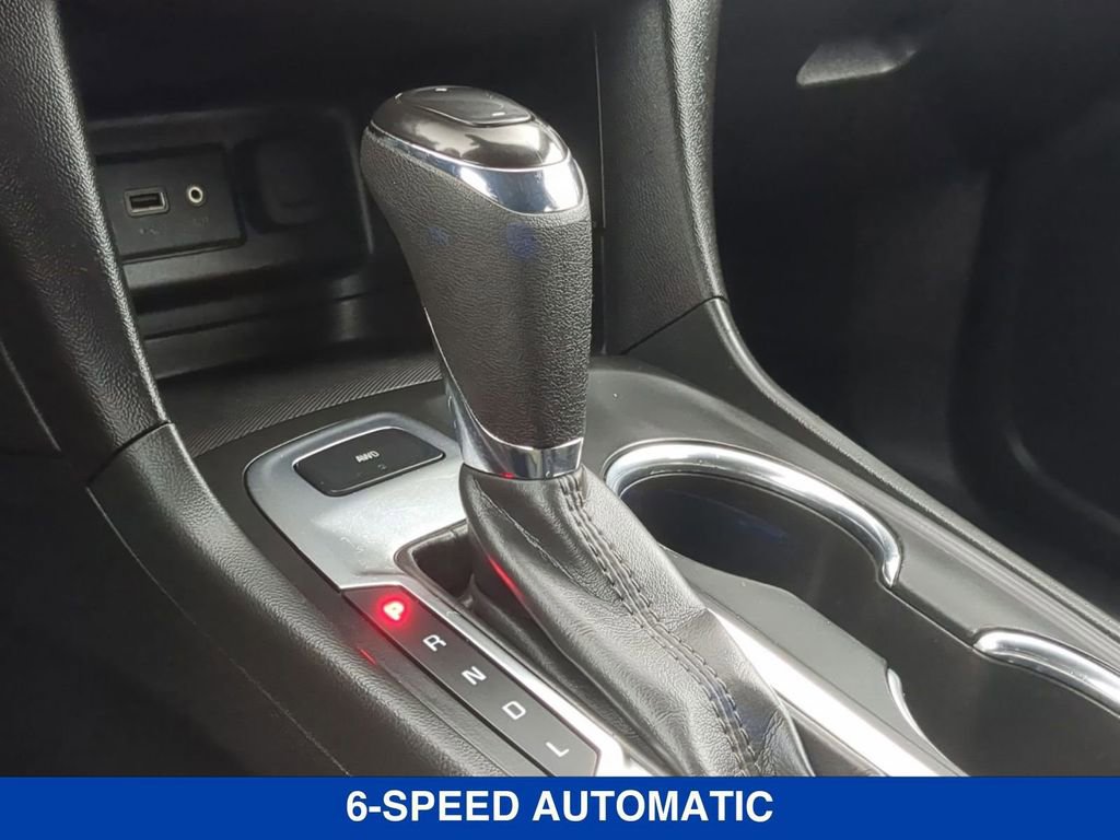 Used 2020 Chevrolet Equinox LT AWD/4WD image 13