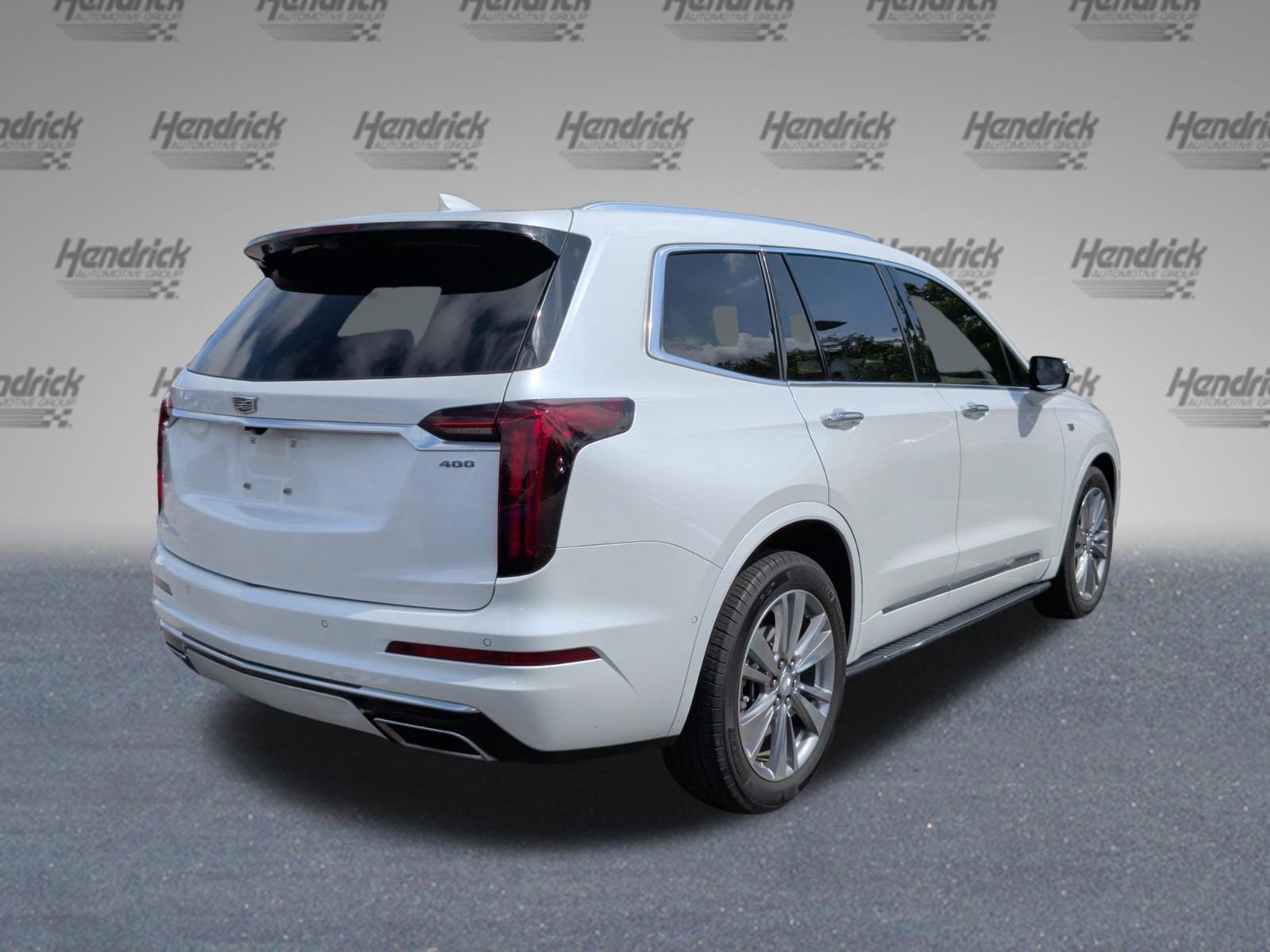 Used 2023 Cadillac XT6 Premium Luxury w/ Platinum Package FWD image 7