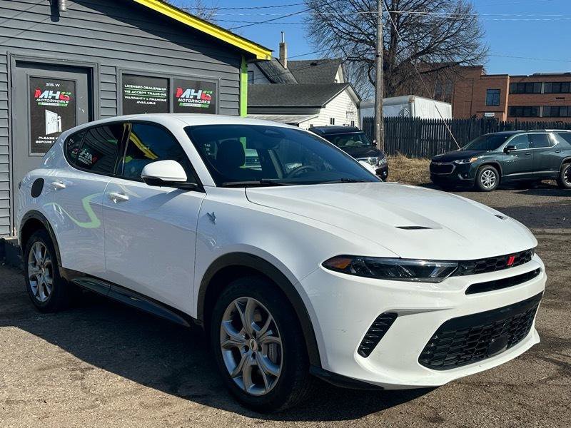 Used 2024 Dodge Hornet R/T image 2