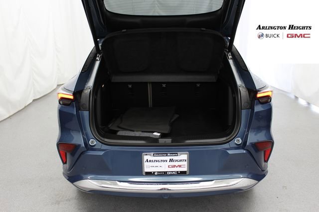 New 2025 Buick Envista Avenir FWD image 11