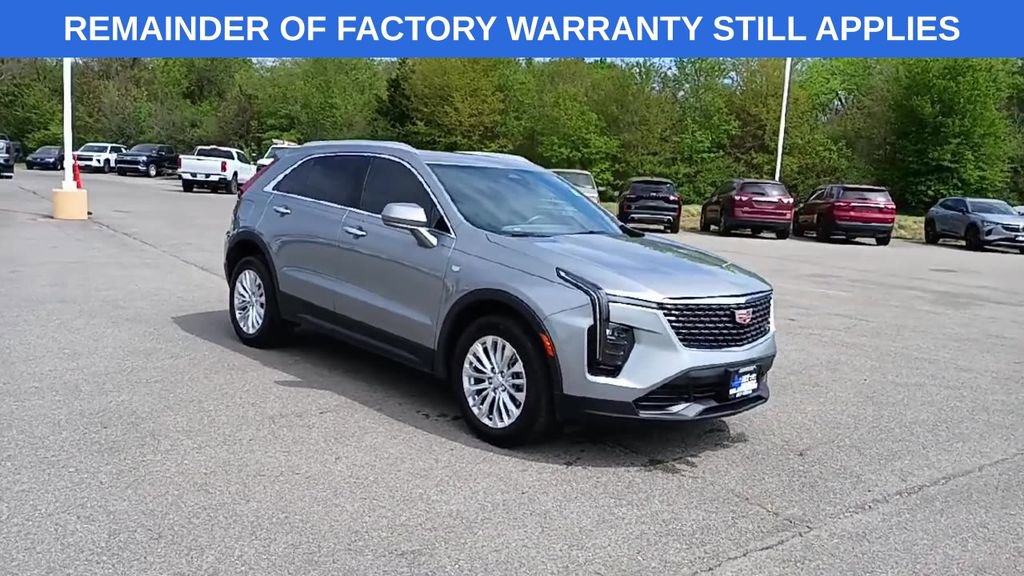 Certified 2024 Cadillac XT4 Luxury w/ Cold Weather Package FWD image 2