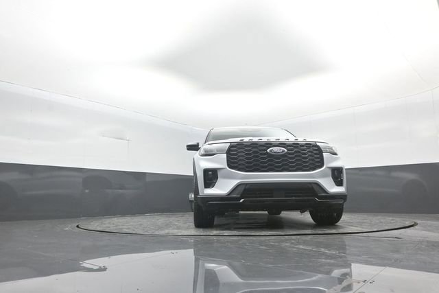 New 2026 Ford Explorer ST-Line w/ ST-Line Street Pack image 30