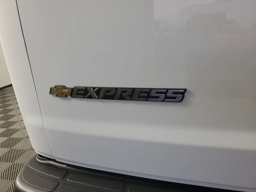 New 2025 Chevrolet Express 2500 Extended w/ Driver Convenience Package RWD image 30