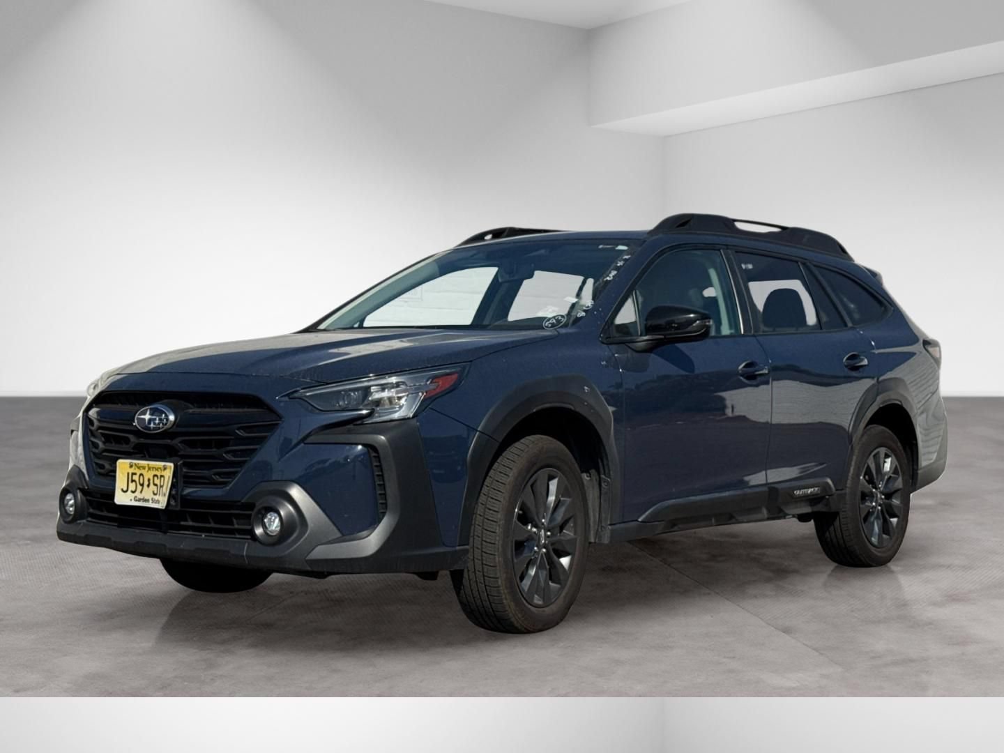 Used 2024 Subaru Outback Onyx Edition AWD/4WD image 2