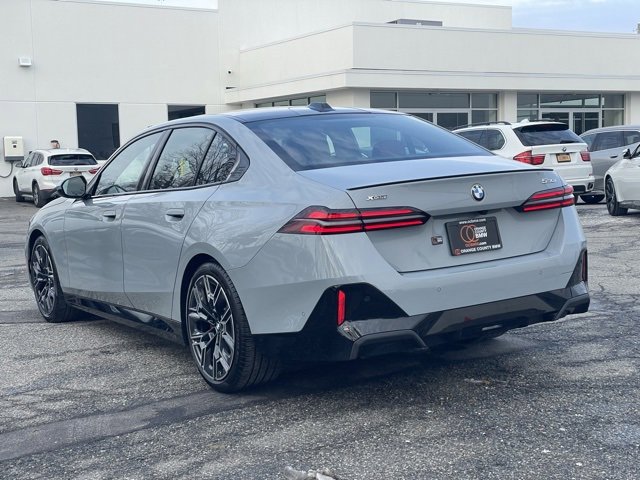 Used 2026 BMW 530i xDrive image 5
