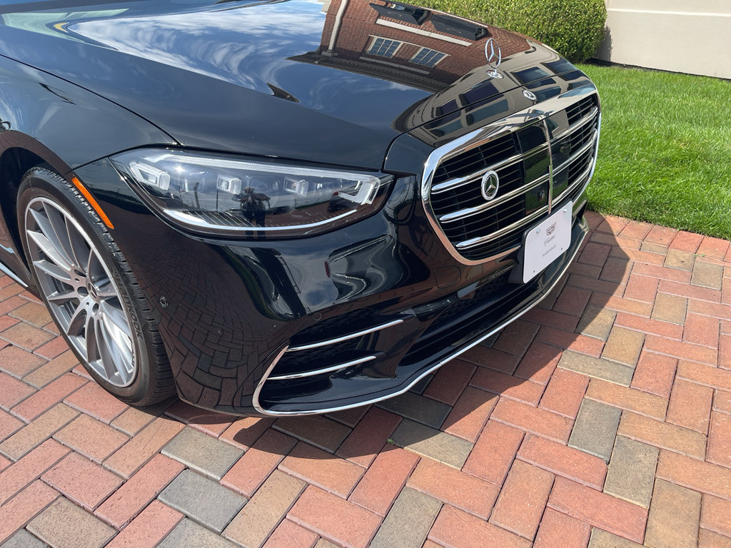 Used 2023 Mercedes-Benz S 500 4MATIC image 4