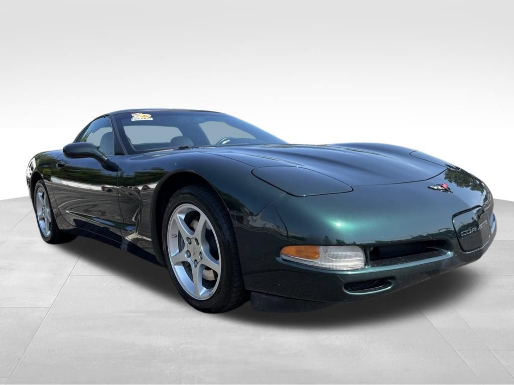 Used 2001 Chevrolet Corvette Coupe w/ Preferred Equipment Group1 RWD image 7
