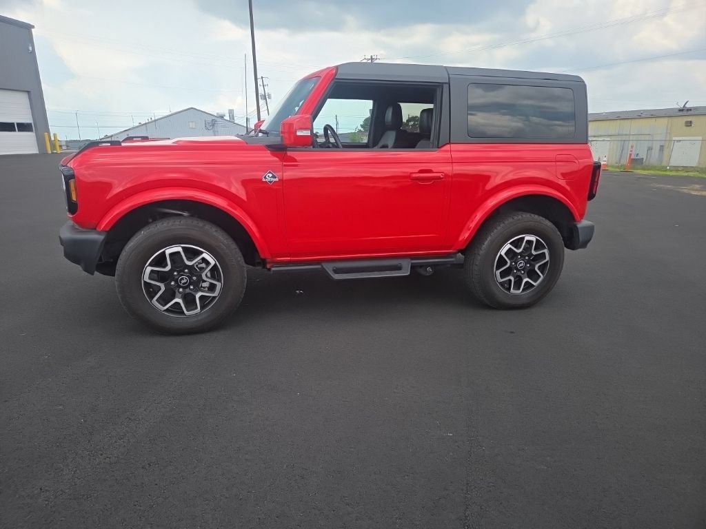 Certified 2023 Ford Bronco Outer Banks AWD/4WD image 6