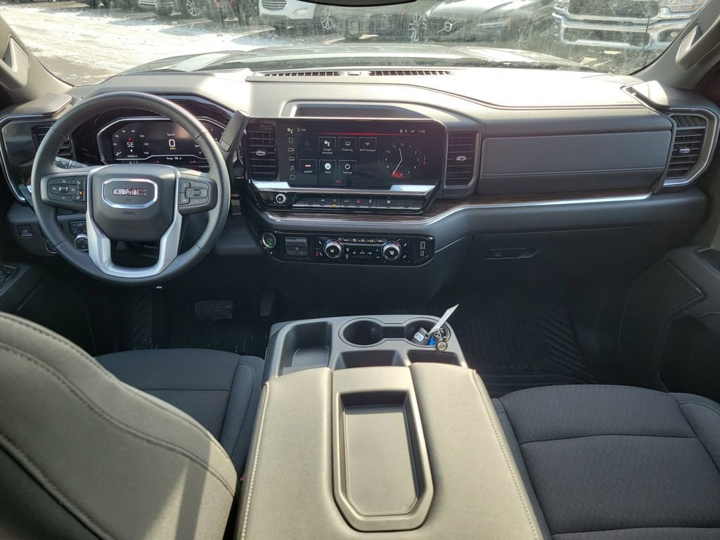 Certified 2024 GMC Sierra 1500 SLE w/ Preferred Package AWD/4WD image 11