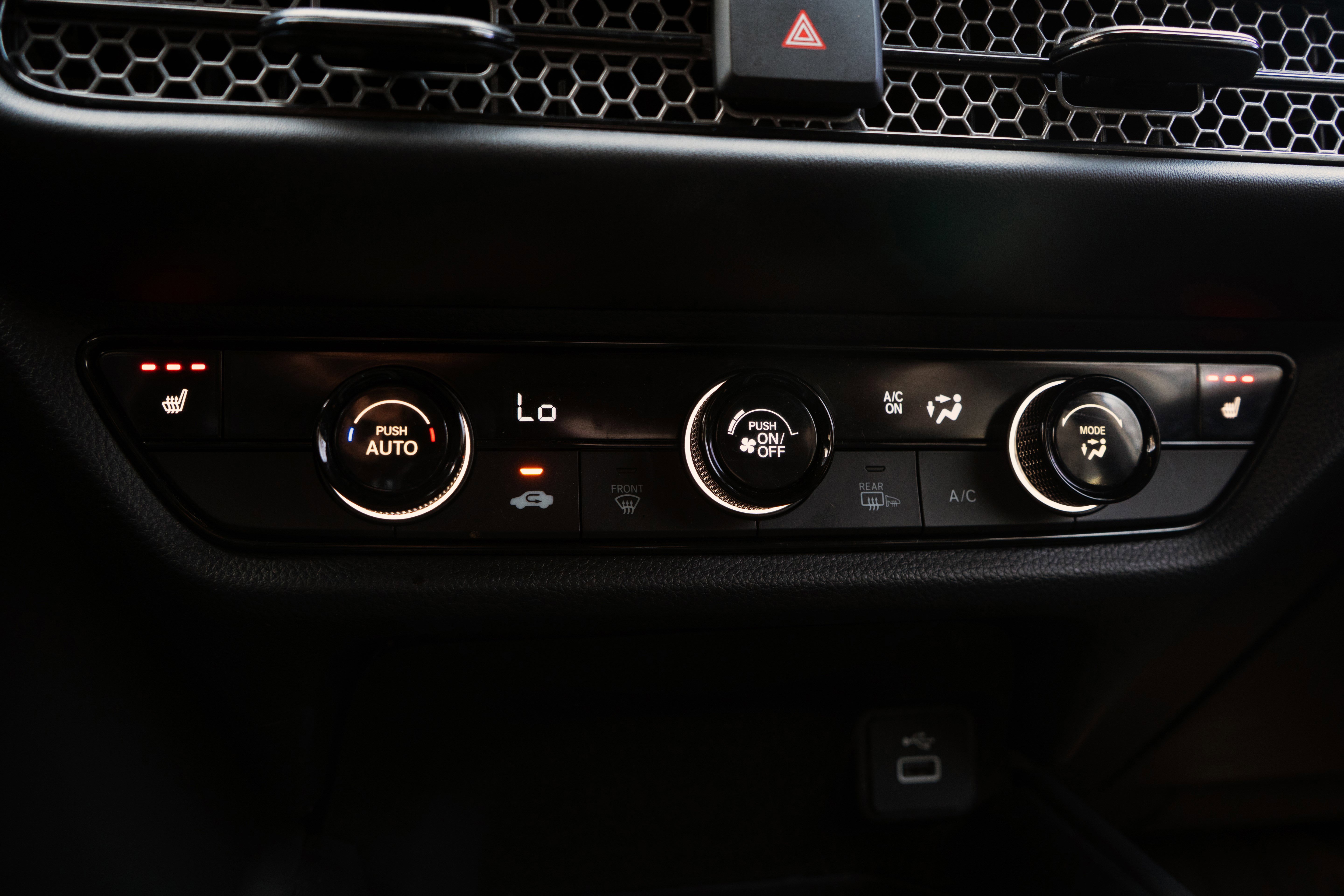 Certified 2024 Honda HR-V Sport image 34