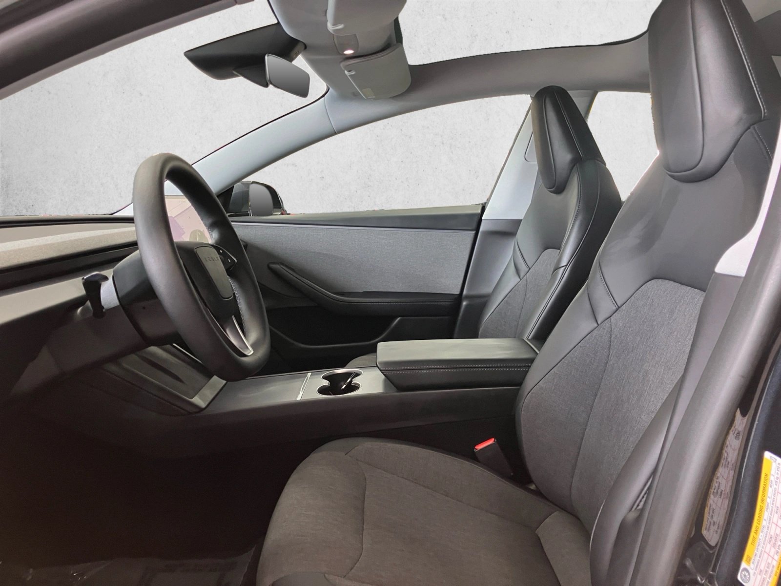 Used 2025 Tesla Model 3 Long Range RWD image 11