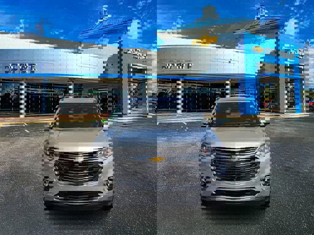 Used 2020 Chevrolet Traverse Premier w/ LPO, Floor Liner Package image 10