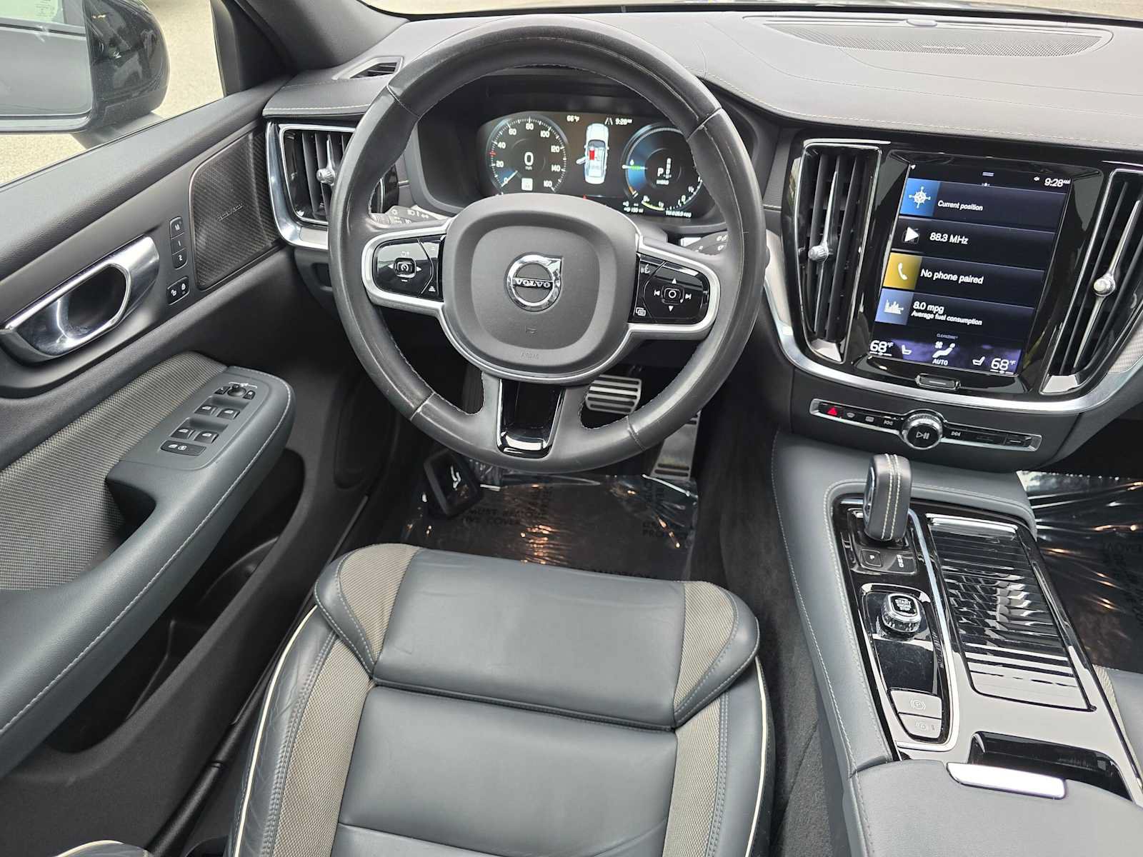 Used 2022 Volvo S60 T8 R-Design w/ Climate Package AWD/4WD image 17
