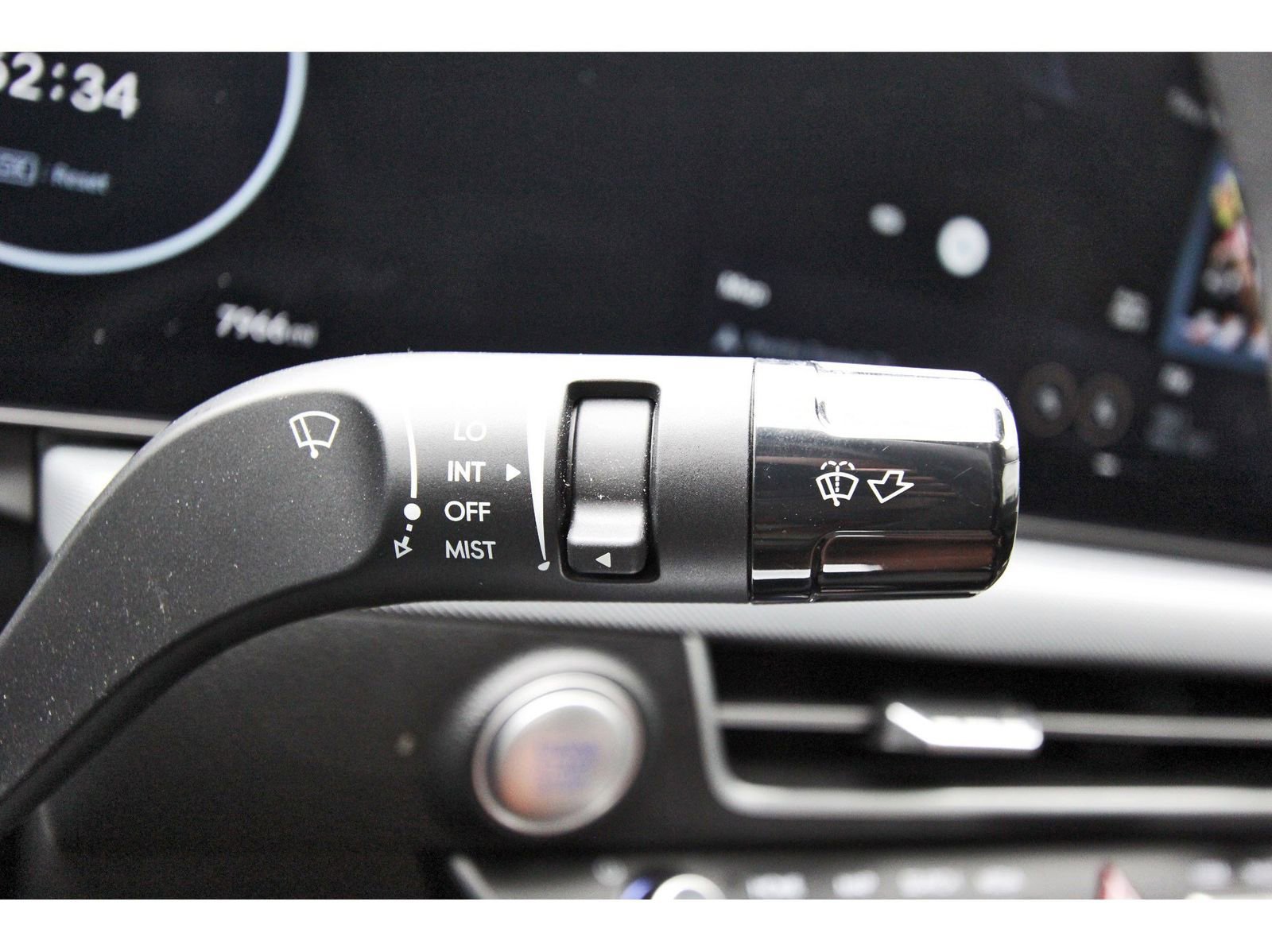 Used 2025 Hyundai Sonata SEL FWD image 18