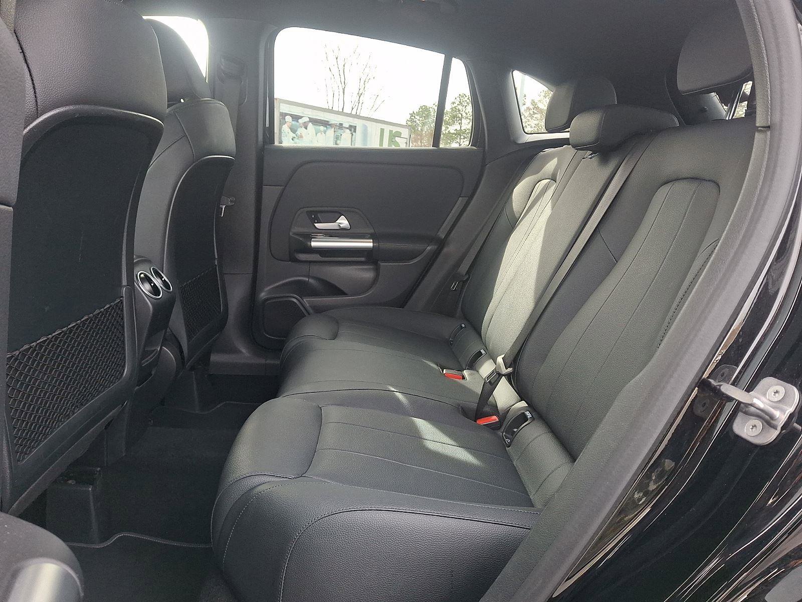 Used 2025 Mercedes-Benz GLA 250 4MATIC image 10