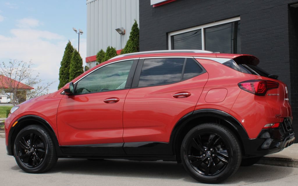 Used 2024 Buick Encore GX Sport Touring w/ Comfort Package FWD image 6