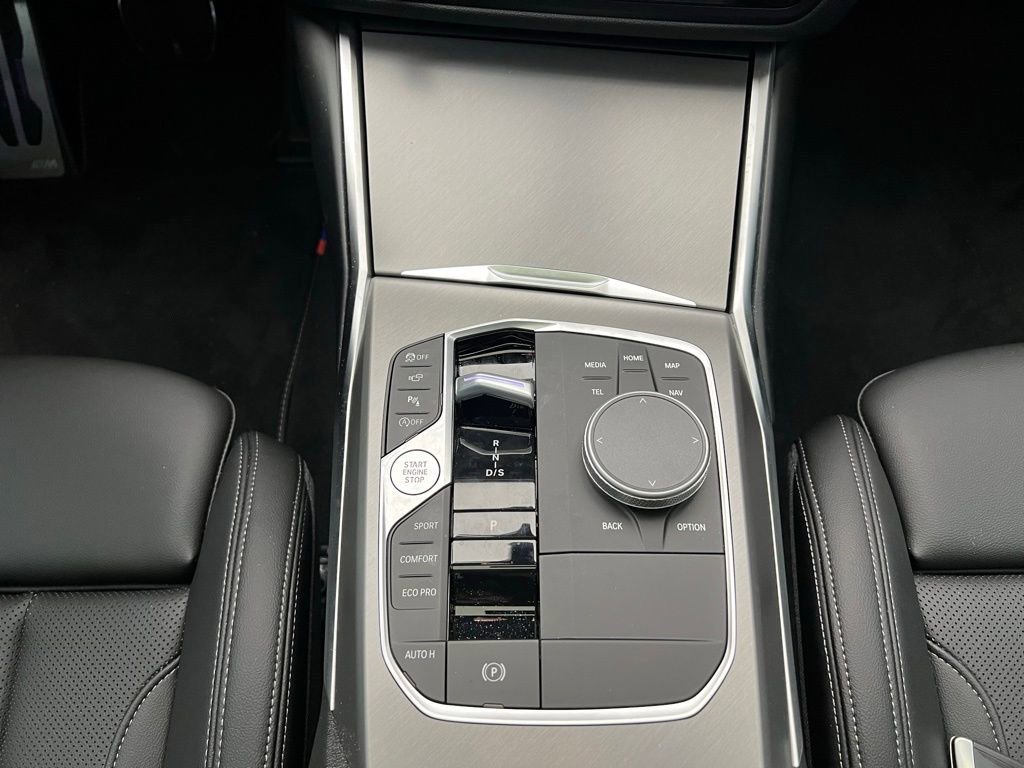 Certified 2025 BMW M340i image 11