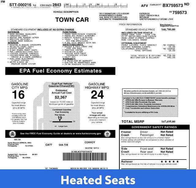 Used 2011 Lincoln Town Car Signature Limited RWD image 9