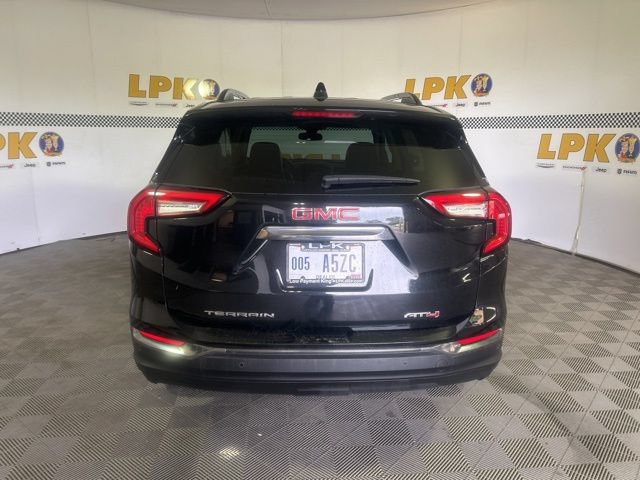 Used 2024 GMC Terrain AT4 w/ Infotainment Package II AWD/4WD image 4