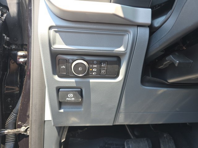 Used 2023 Ford F150 XLT w/ XTR Package AWD/4WD image 11