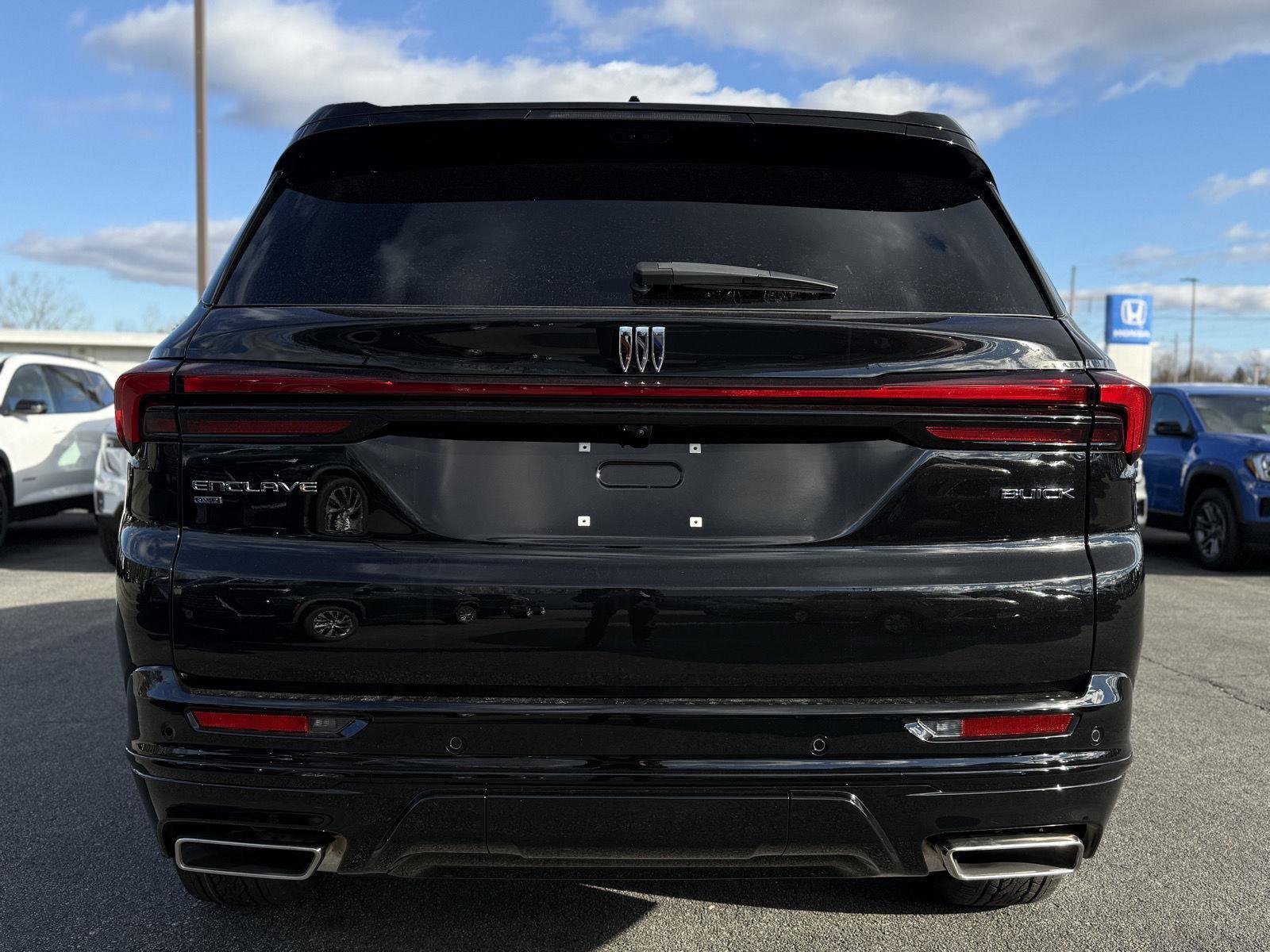 New 2026 Buick Enclave Sport Touring w/ Power Package image 6