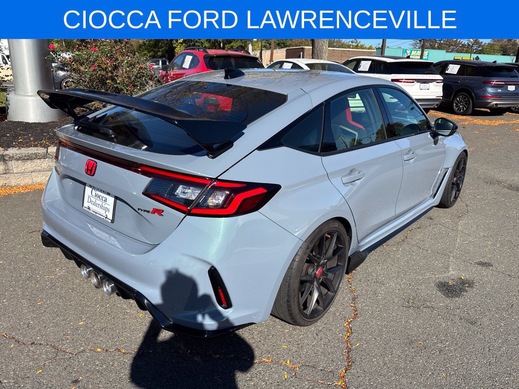 Used 2023 Honda Civic Type R image 7