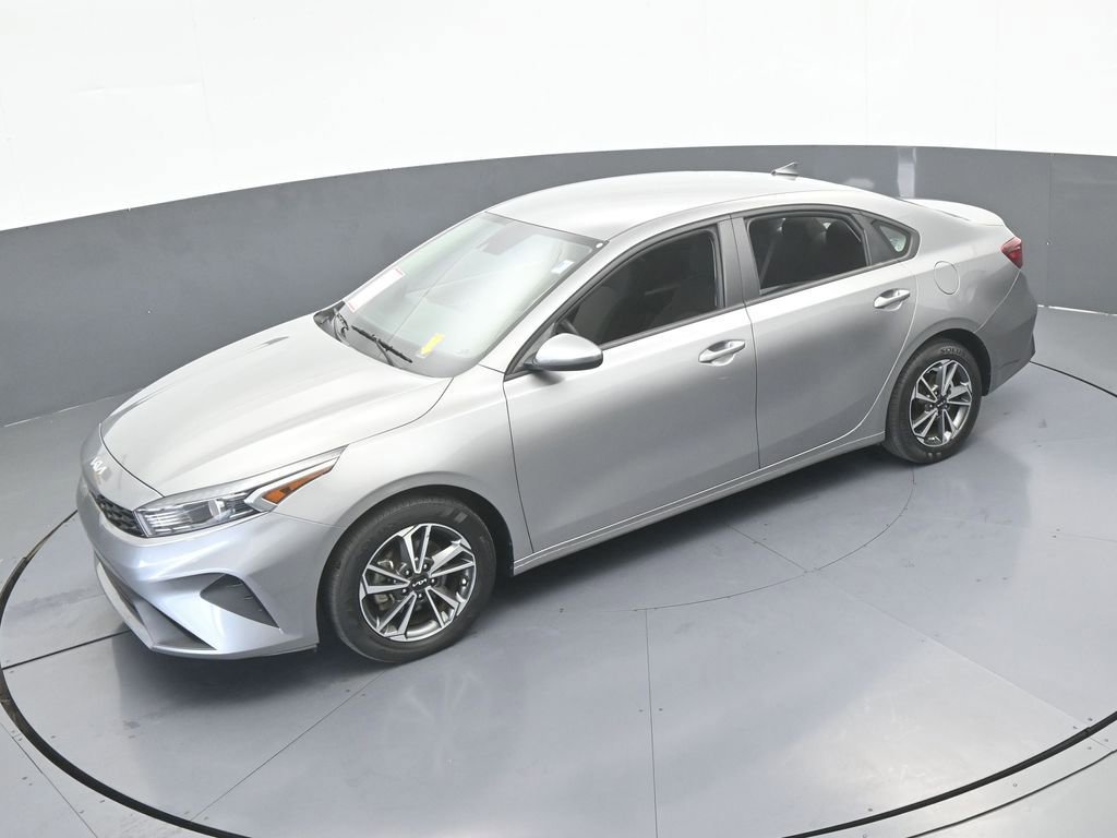 Used 2023 Kia Forte LXS image 39