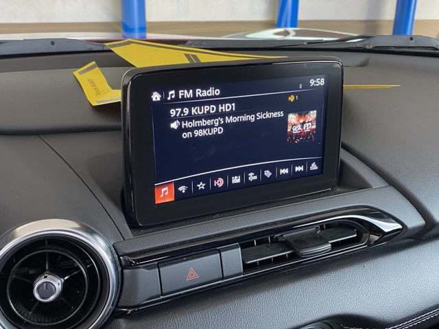 Used 2021 MAZDA MX-5 Miata Grand Touring RWD image 19