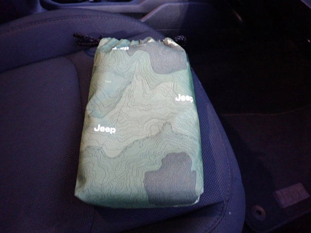 Used 2021 Jeep Wrangler Unlimited Sahara w/ Cold Weather Group image 15