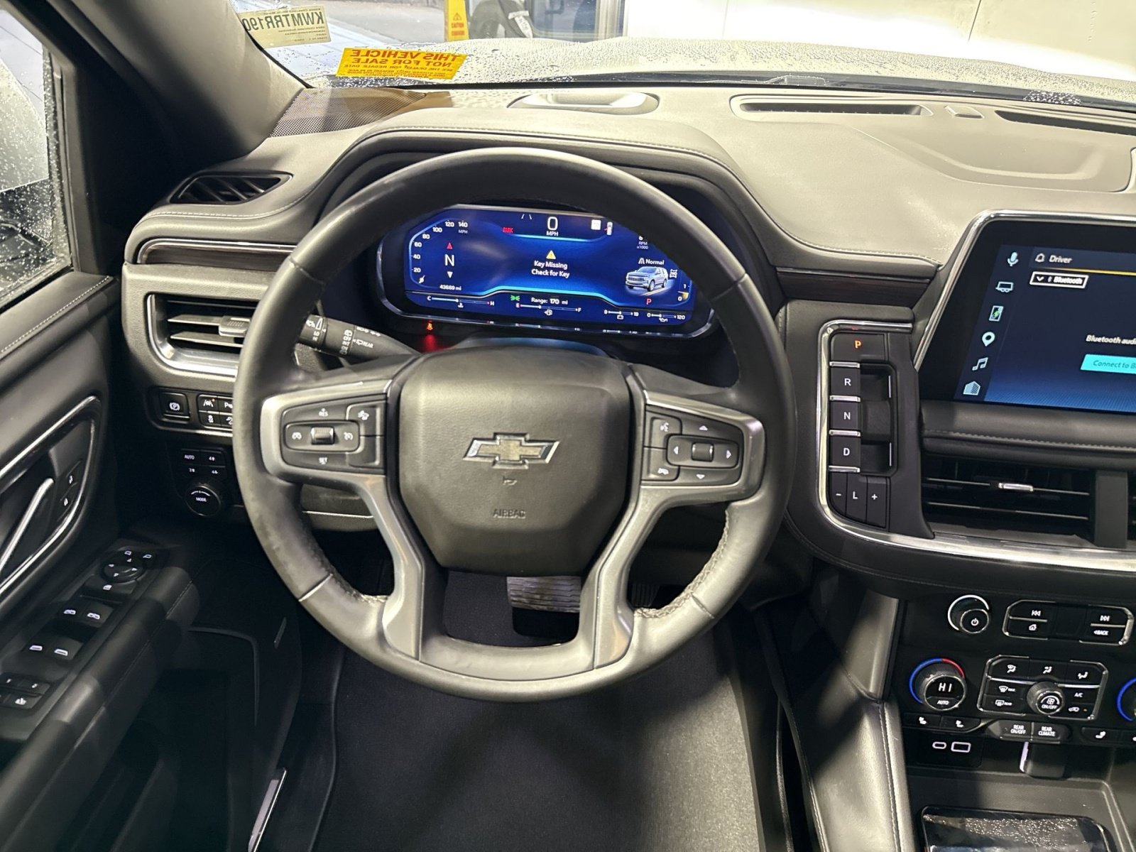 Used 2024 Chevrolet Suburban Z71 AWD/4WD image 17