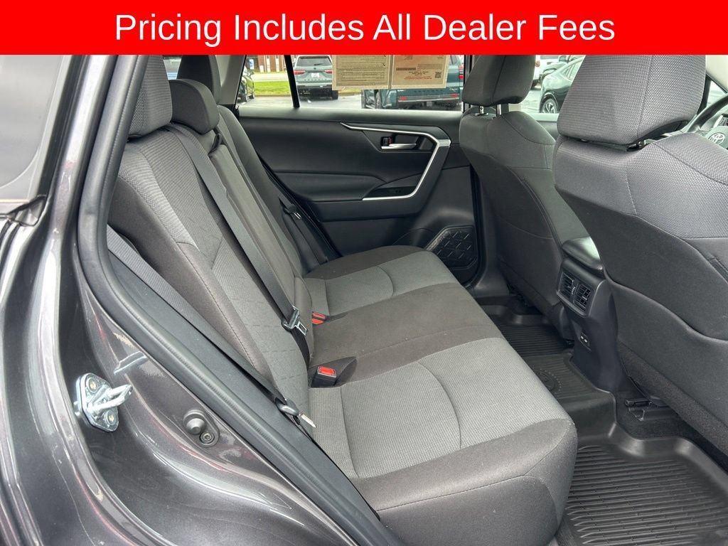 Used 2025 Toyota RAV4 XLE w/ Convenience Package FWD image 21