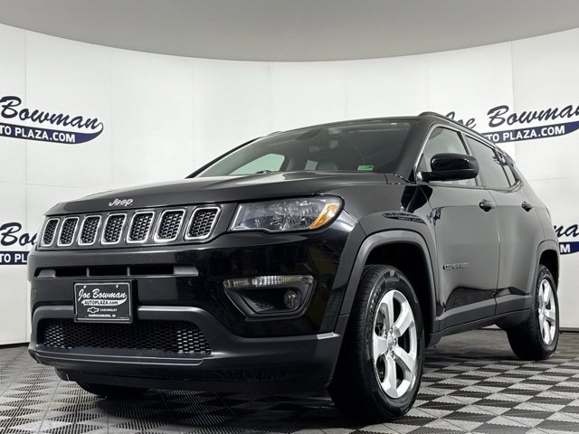 Used 2020 Jeep Compass Latitude image 3