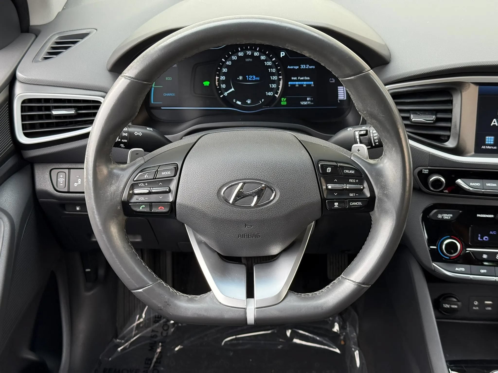 Used 2018 Hyundai Ioniq SEL w/ SEL Tech Package 02 FWD image 17