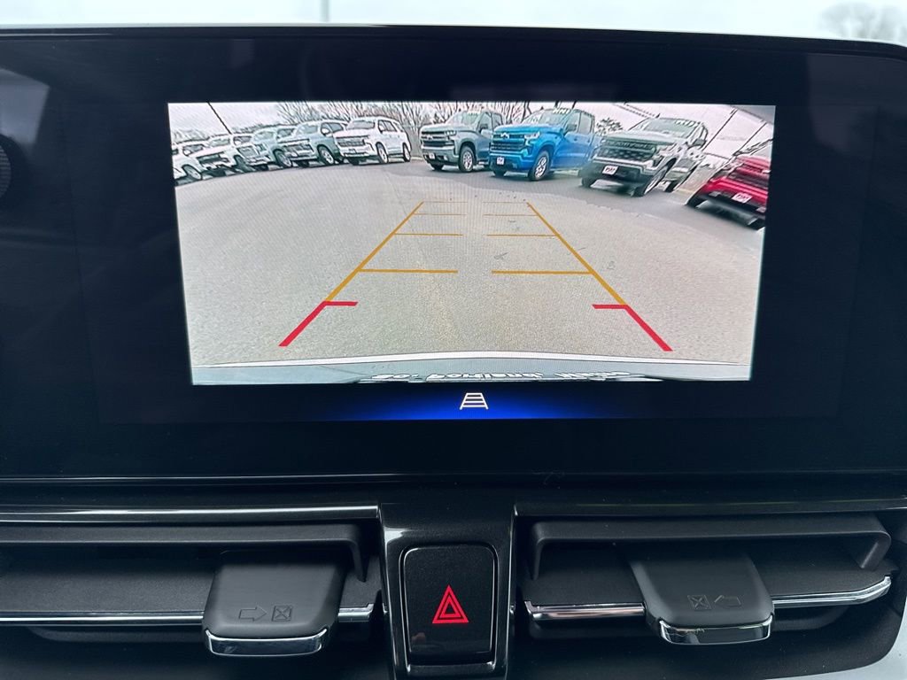 Used 2025 Chevrolet TrailBlazer LT w/ Driver Confidence Package AWD/4WD image 27