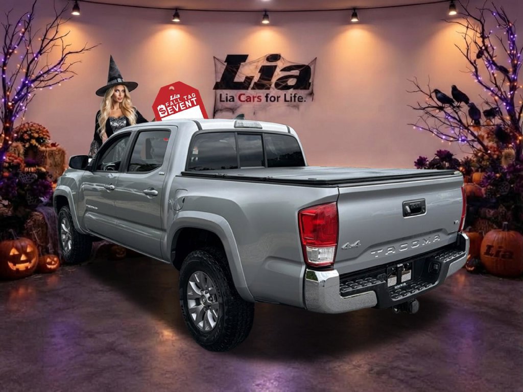 Used 2017 Toyota Tacoma SR5 w/ Tow Package AWD/4WD image 6