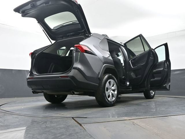 Used 2021 Toyota RAV4 LE AWD/4WD image 49