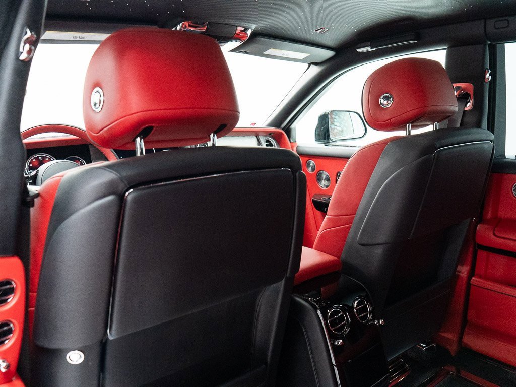 Certified 2024 Rolls-Royce Phantom Sedan w/ The Phantom Package image 24